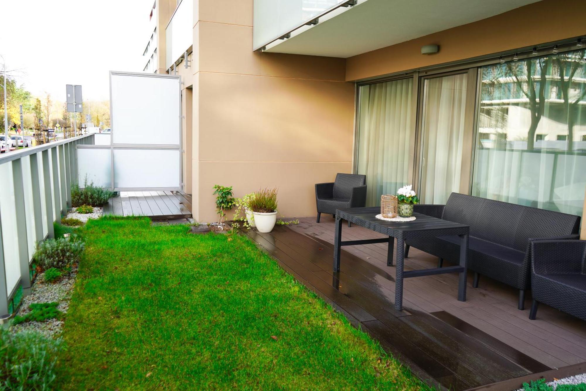 Lulu Apartments - Pod Masztami - Apartament Dwupokojowy - Basen Silownia Parking Kołobrzeg Εξωτερικό φωτογραφία